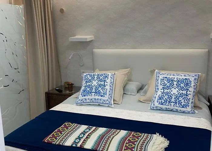 Lolazen Lascanteras *